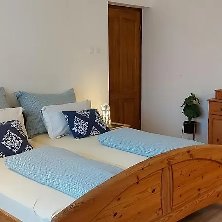 アパート Violetta Vendeghaz ケストヘイ