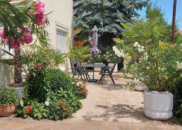 Violetta Vendeghaz Apartment Keszthely