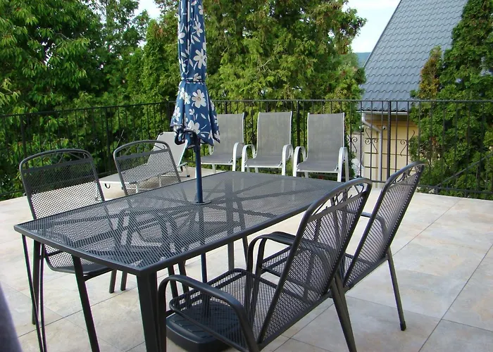 维奥莱塔文德汉斯公寓 * 凯斯特海伊