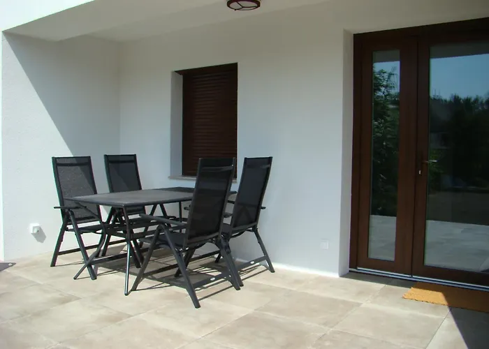 维奥莱塔文德汉斯公寓 *