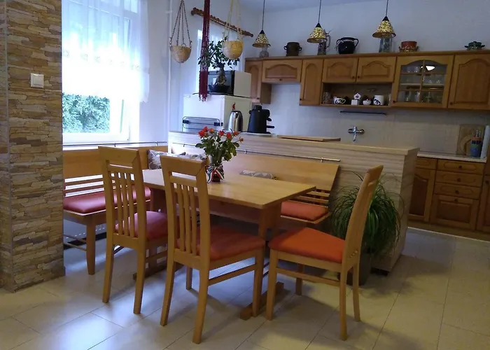 维奥莱塔文德汉斯公寓 公寓 凯斯特海伊